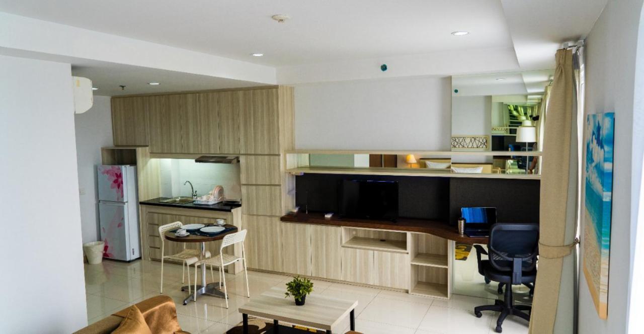 Azalea Suites Cikarang By Jayakarta Group Extérieur photo